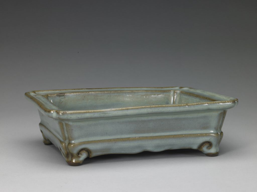 图片[1]-Jun kiln moon-white glaze rectangular flowerpot holder-China Archive